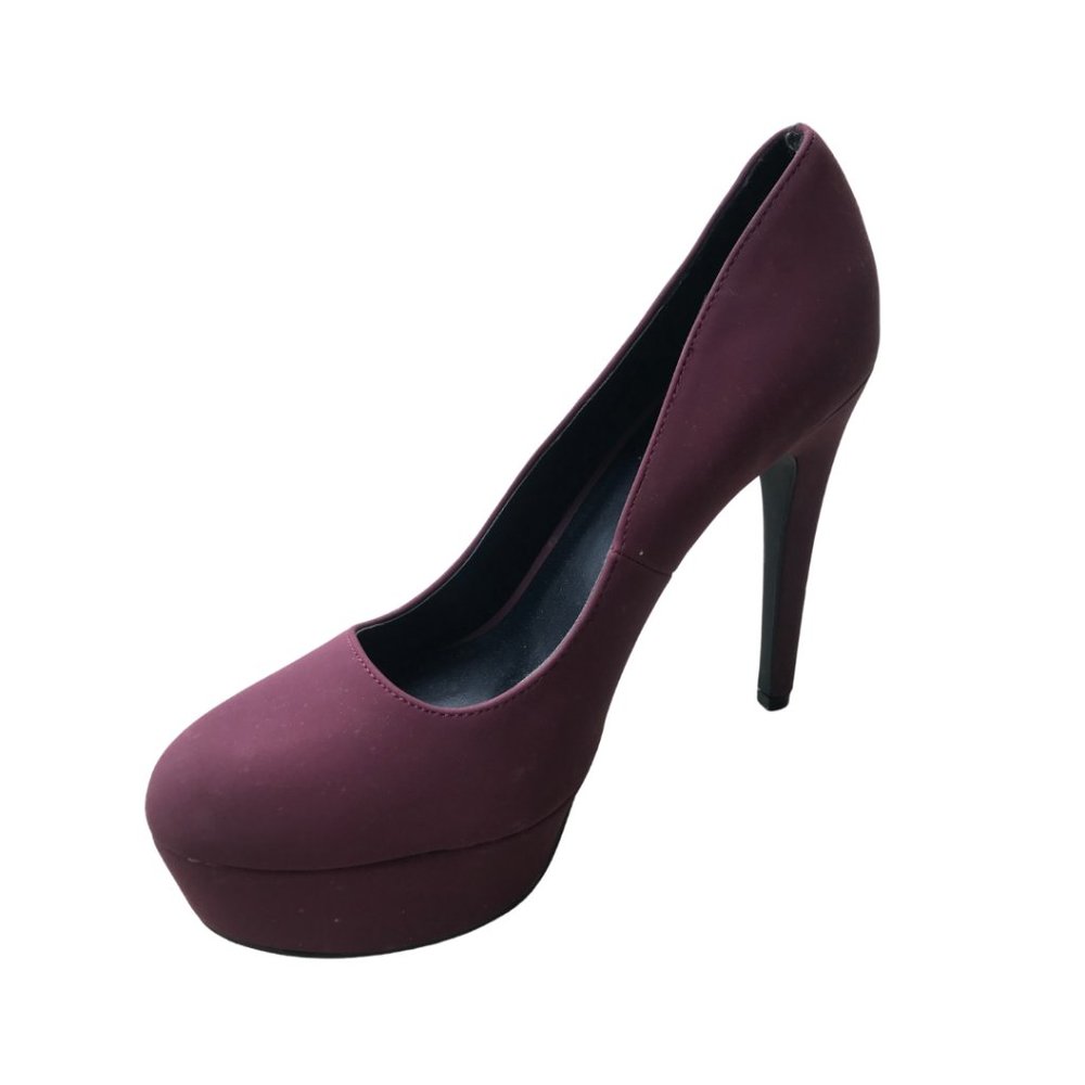 Maroon Pumps - Picture 3 of 4